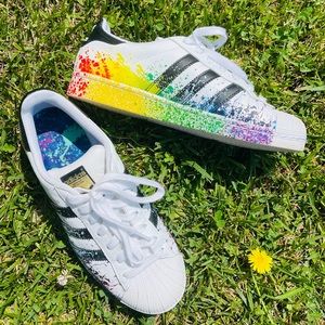 Adidas Superstar Paint Splatter Men's US 7.5 womens 9 Pride Rainbow shoes D70351